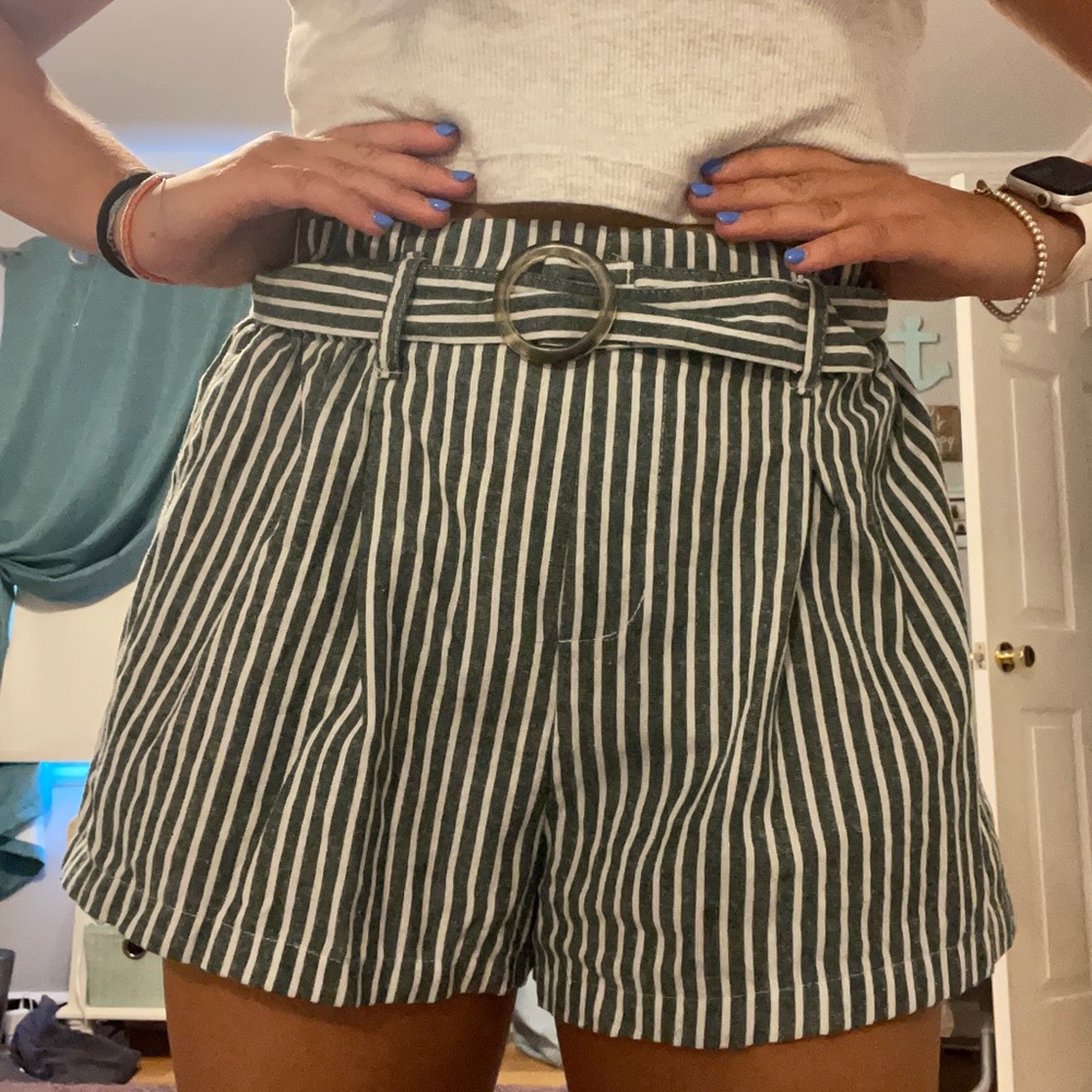Stripped shorts
